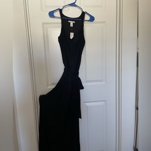 White House Black Market Maxi with gold chain details